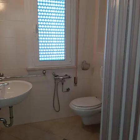 Hotel Arno